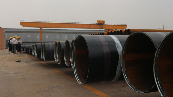 直縫鋼管廠區(qū)